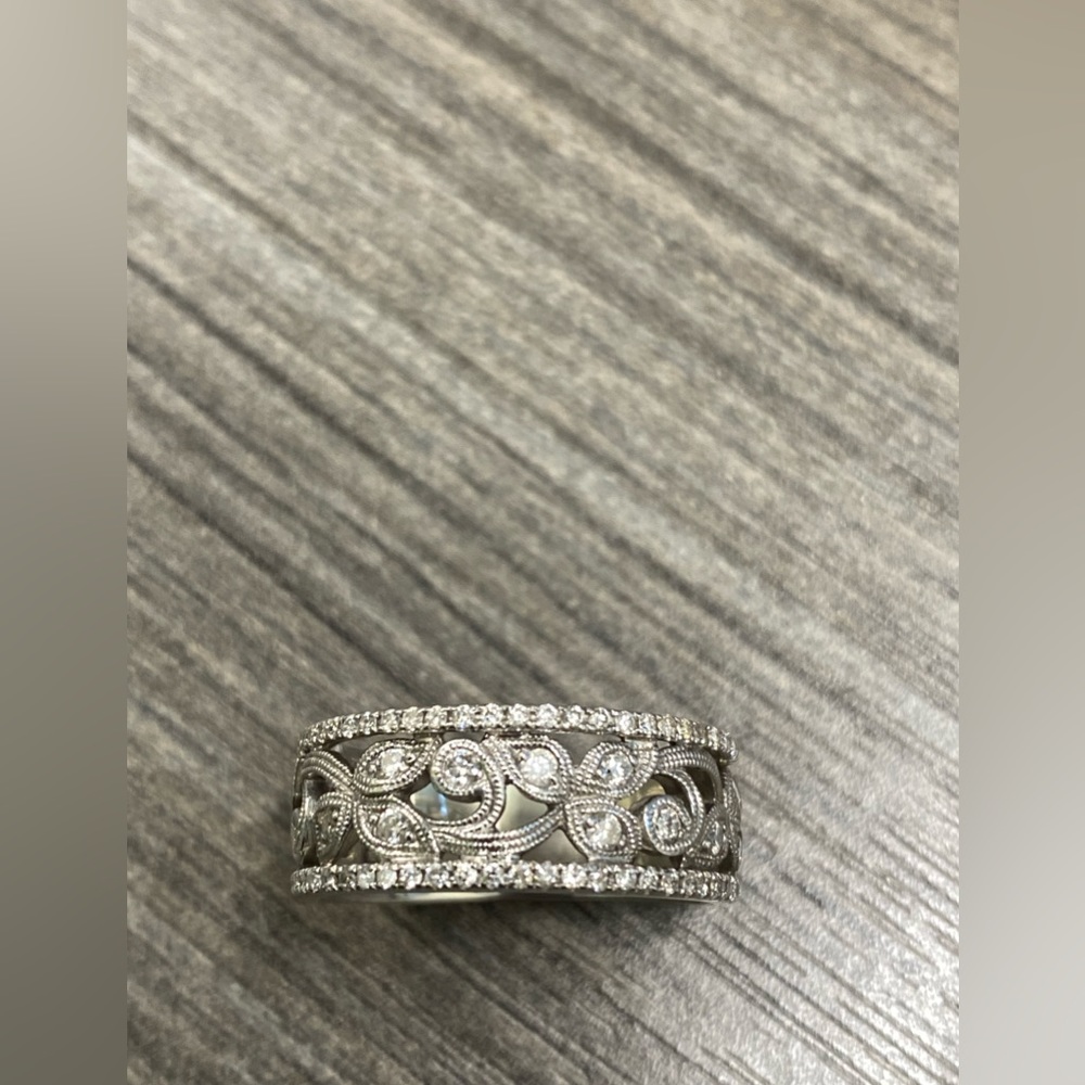 Neil Lane floral band. .75 ctw, 14k white gold, size 9.